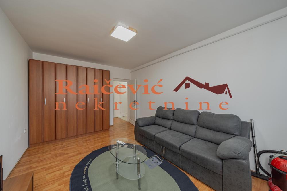 Slika 3 - Grge Andrijanovica, Jednosoban stan za izdavanje, 32m2, 230€