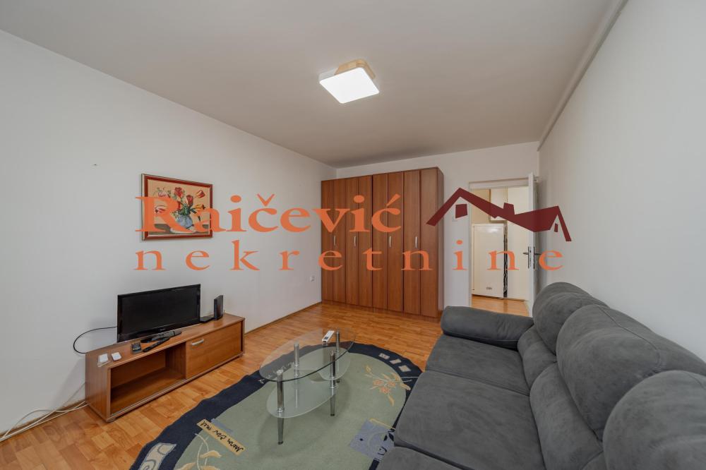Slika 4 - Grge Andrijanovica, Jednosoban stan za izdavanje, 32m2, 230€