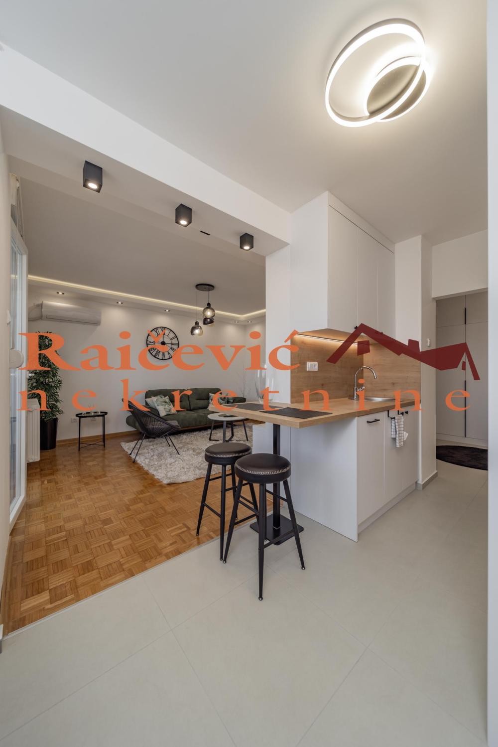 Slika 8 - Trise Kaclerovica, Jednoiposoban stan za izdavanje, 50m2, 650€