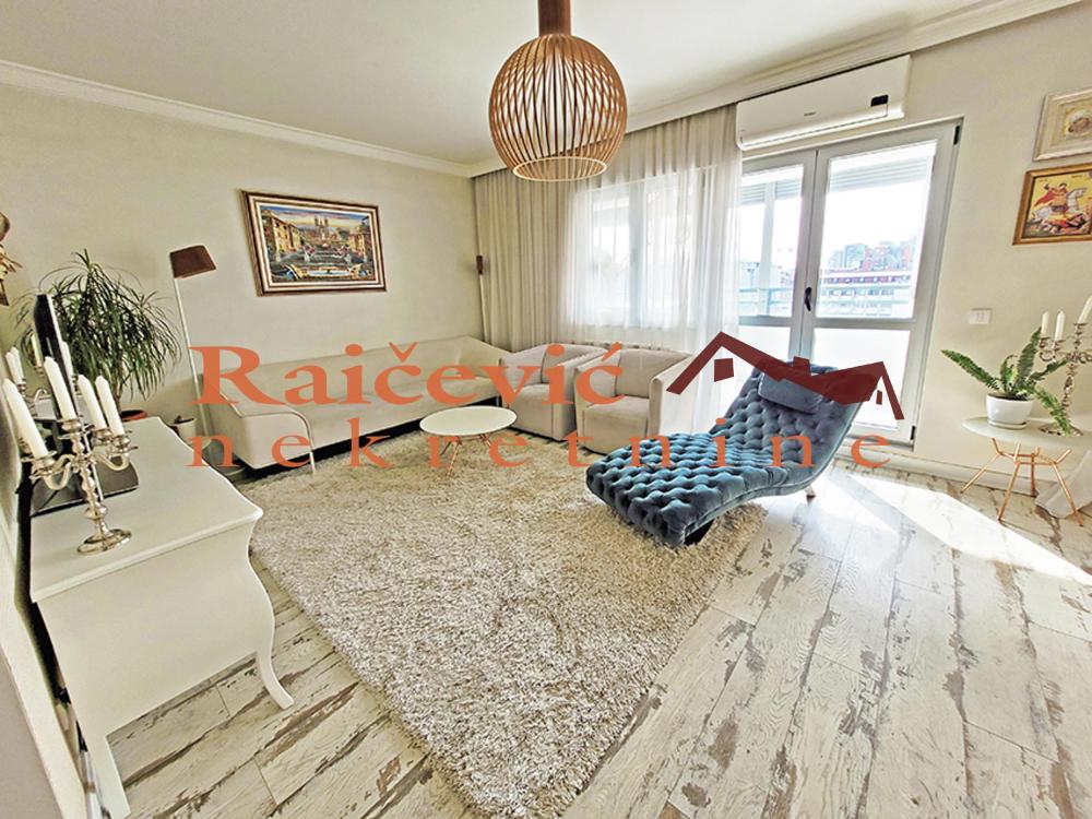Slika 1 - Vojvode Stepe, Trosoban stan na prodaju, 90m2, 327.000€