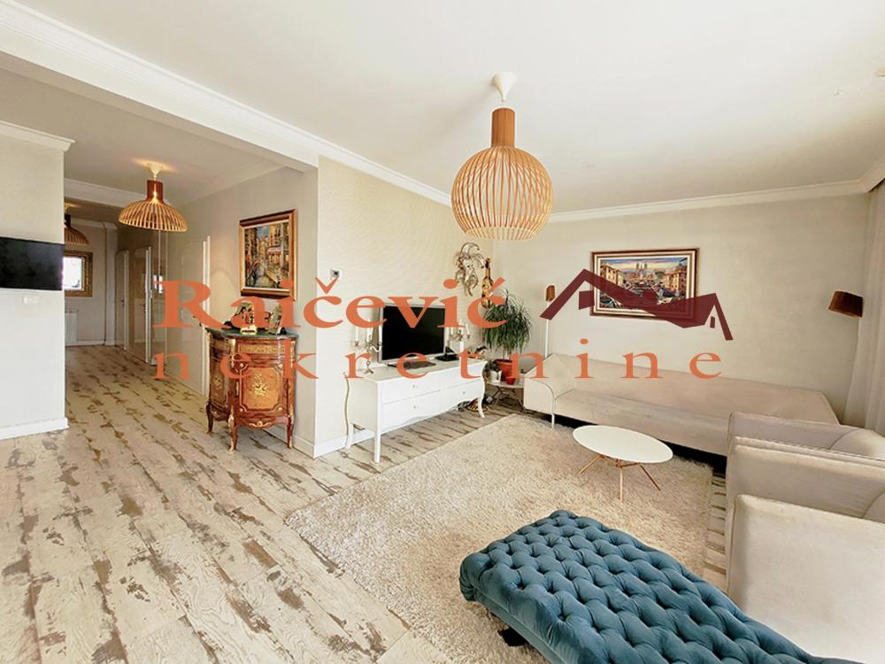 Slika 3 - Vojvode Stepe, Trosoban stan na prodaju, 90m2, 327.000€