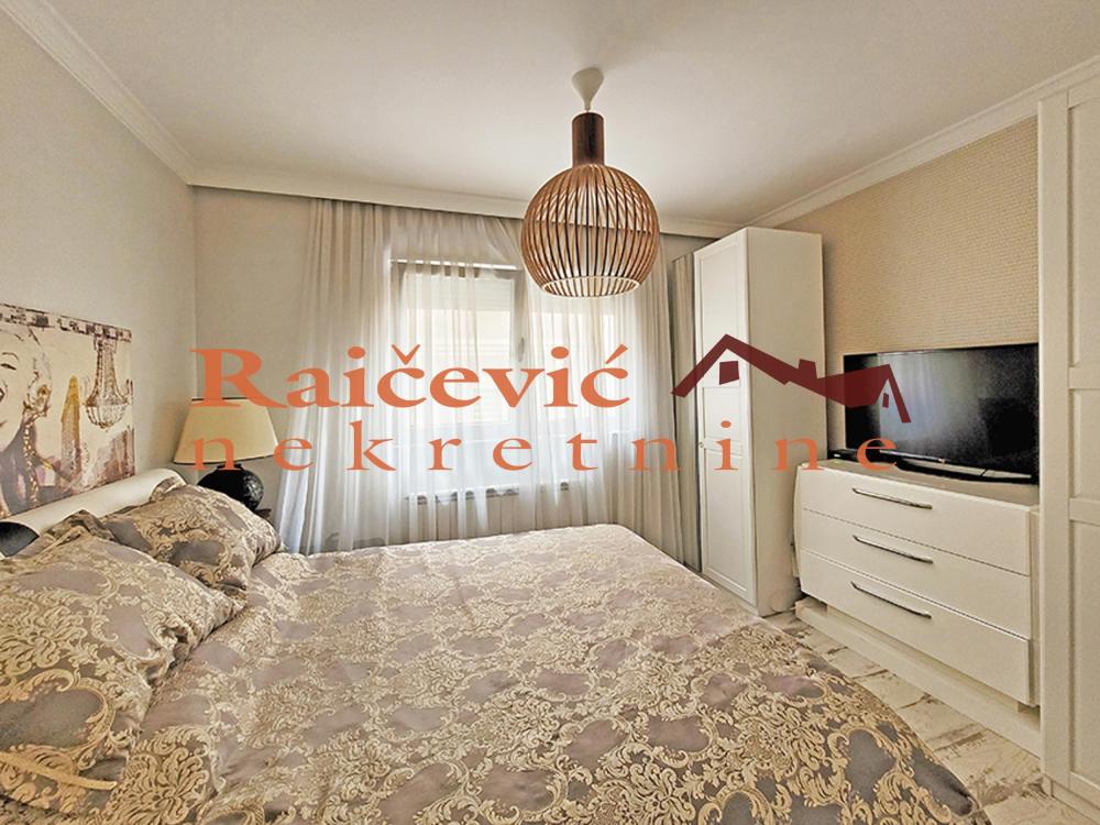 Slika 6 - Vojvode Stepe, Trosoban stan na prodaju, 90m2, 327.000€