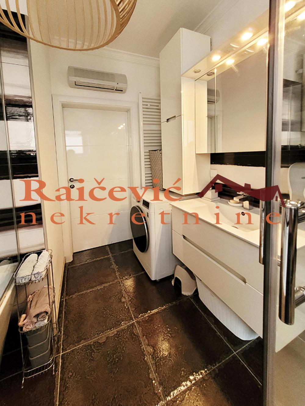 Slika 10 - Vojvode Stepe, Trosoban stan na prodaju, 90m2, 327.000€