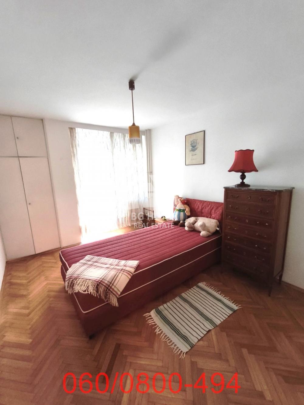 Slika 11 - Sime Igumanova, Troiposoban stan za izdavanje, 87m2, 600€