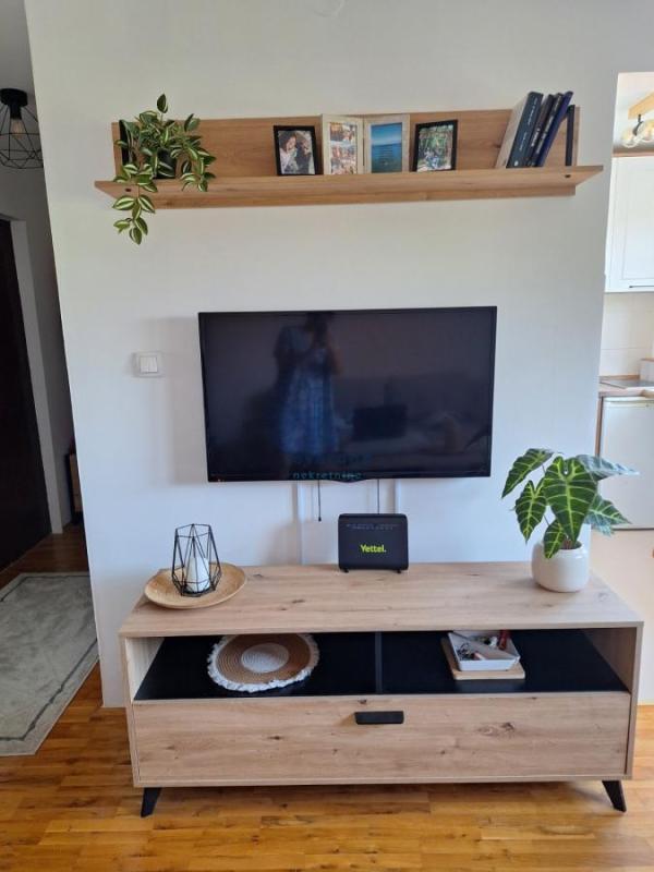 Slika 1 - Dvosoban stan za izdavanje, 35m2, 400€