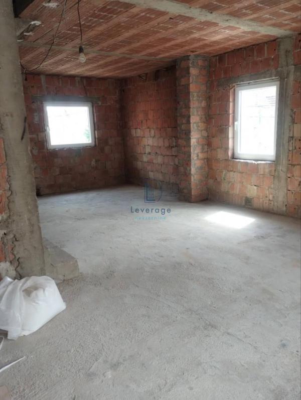 Slika 9 - Četvorosoban stan na prodaju, 100m2, 103.000€