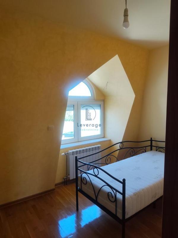 Slika 2 - Četvorosoban stan na prodaju, 99m2, 247.500€