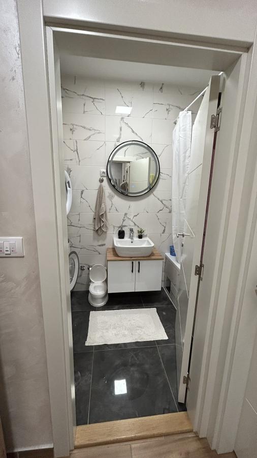 Slika 11 - Dvoiposoban stan na prodaju, 59m2, 215.000€