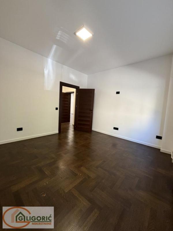 Slika 4 - Njegoševa, Trosoban stan na prodaju, 103m2, 459.000€