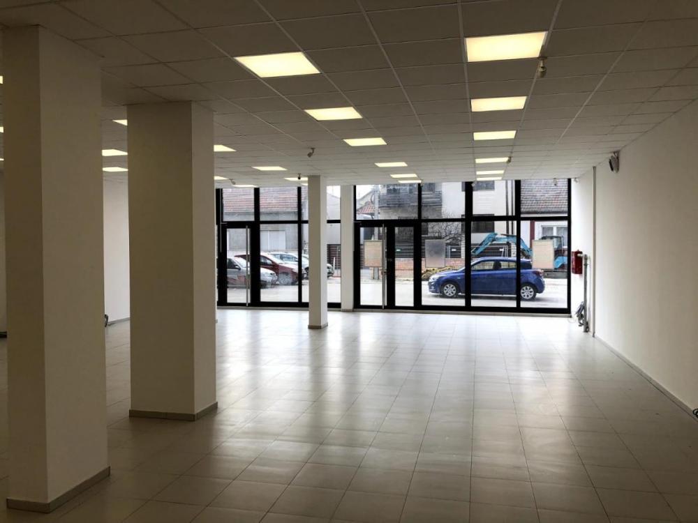 Glavna slika - Lokal za izdavanje, 331m2, 2.500€