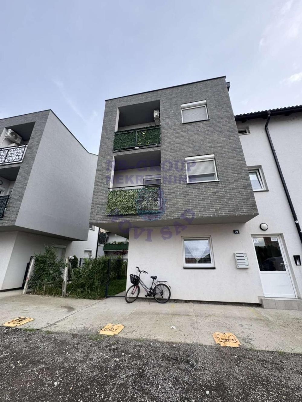 Glavna slika -Jednoiposoban stan na prodaju, 27m2, 63.660€