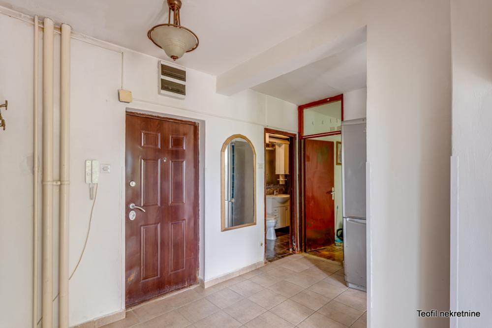 Slika 8 - Mike Alasa, Jednoiposoban stan na prodaju, 49m2, 250.000€