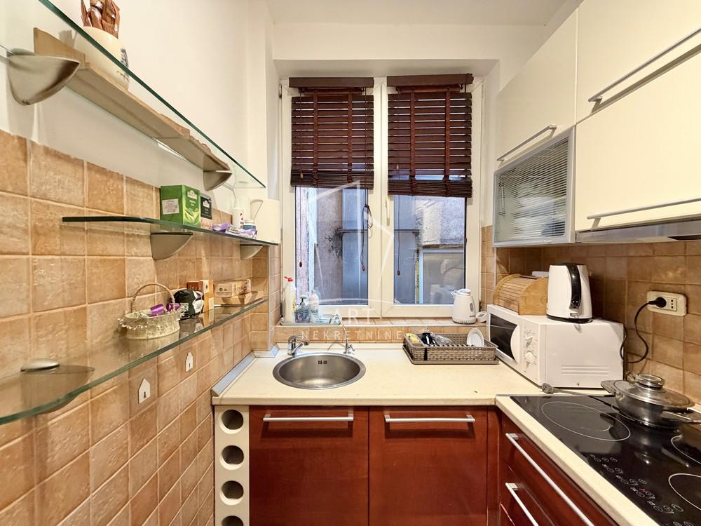 Slika 10 - Sime Igumanova, Trosoban stan za izdavanje, 84m2, 950€