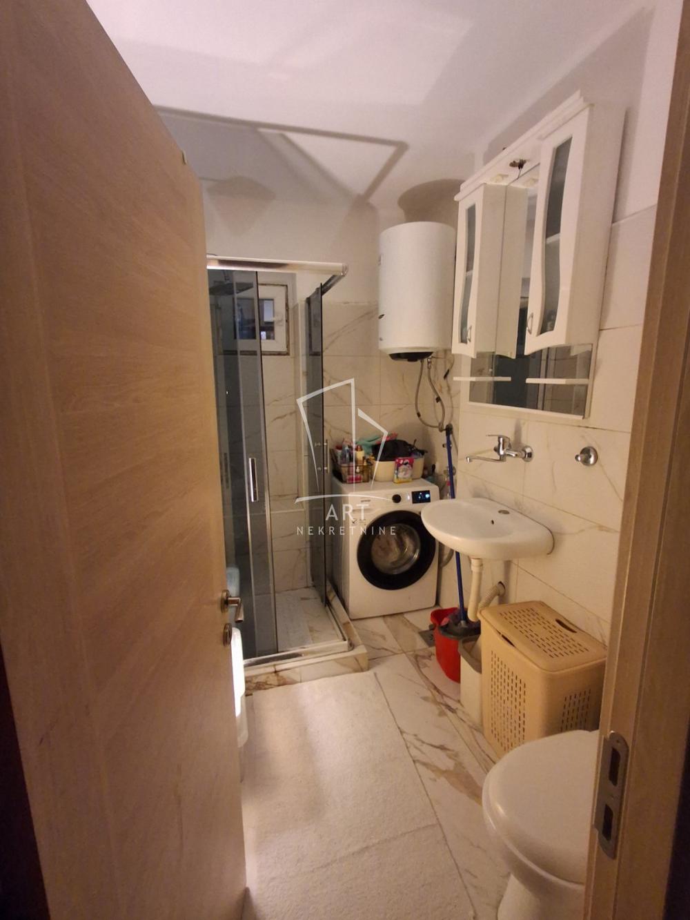 Slika 6 - Kamenogorska, Troiposoban stan na prodaju, 47m2, 170.000€