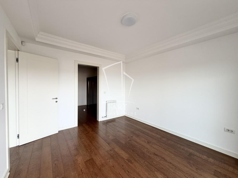 Slika 4 - Vojvode Dobrnjca,  Stan na prodaju, 196m2, 1.100.000€