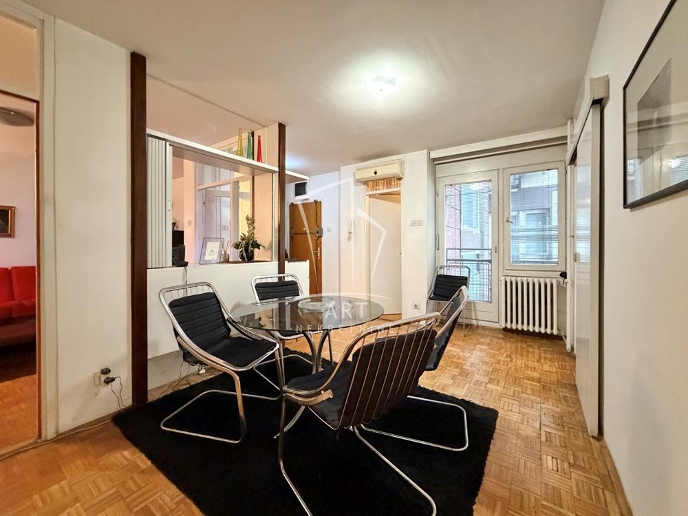 Slika 2 - Vladimira Popovića, Troiposoban stan na prodaju, 93m2, 335.000€
