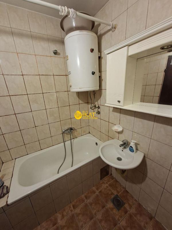 Slika 7 - Steve Žigona, Dvoiposoban stan za izdavanje, 47m2, 300€