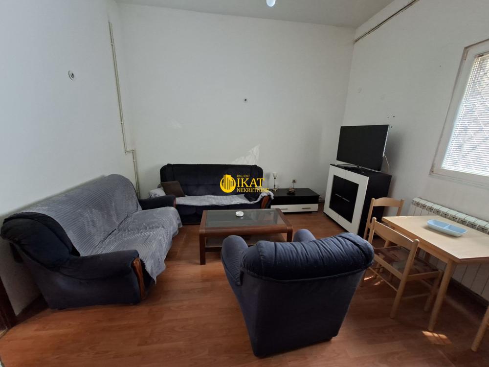 Slika 3 - Steve Žigona, Dvoiposoban stan za izdavanje, 47m2, 300€