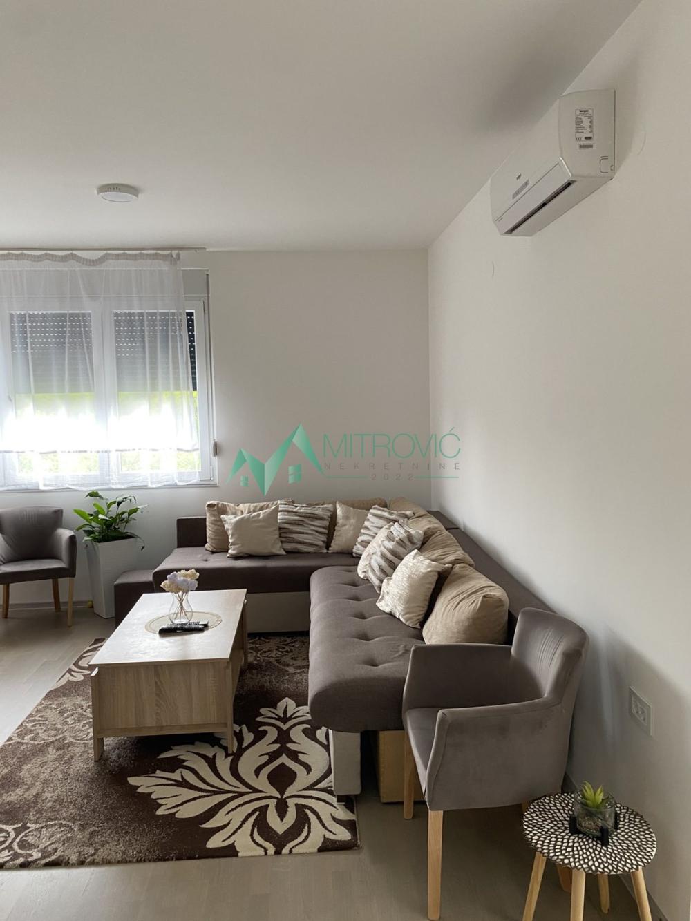 Slika 1 - Troiposoban stan za izdavanje, 80m2, 400€