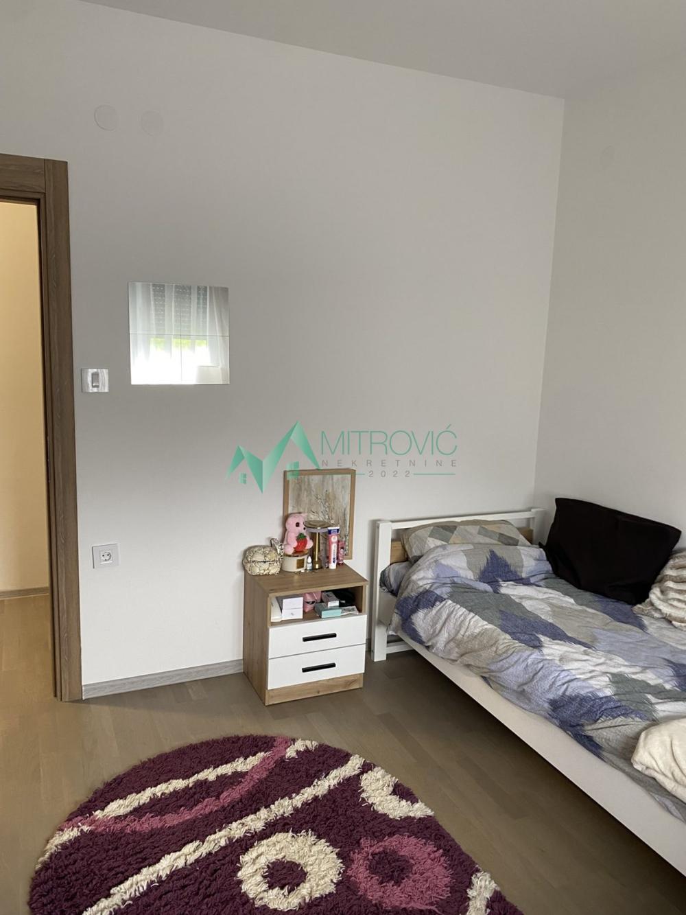 Slika 9 - Troiposoban stan za izdavanje, 80m2, 400€