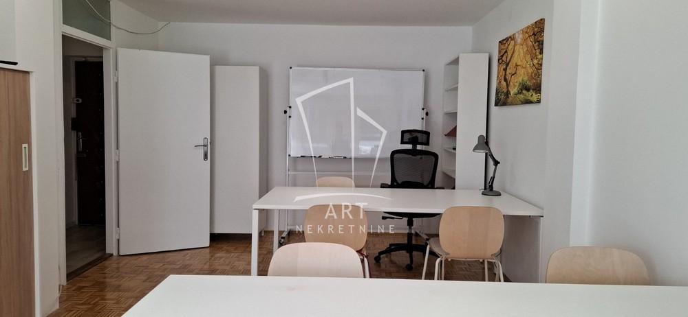 Slika 1 - Jurija Gagarina,  Lokal za izdavanje, 59m2, 850€