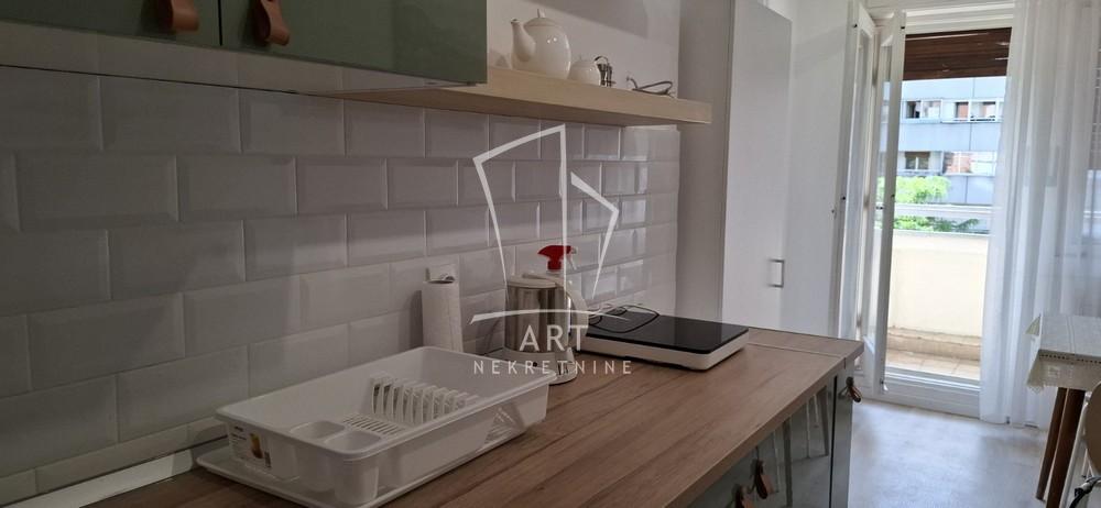 Slika 3 - Jurija Gagarina,  Lokal za izdavanje, 59m2, 850€