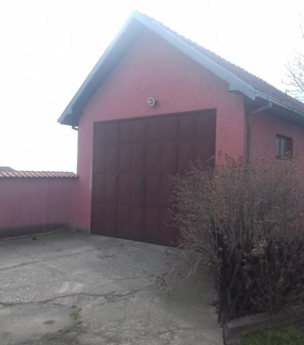 Slika 4 - Backa Palanka-Despotovo,  Lokal na prodaju, 350m2, 65.000€