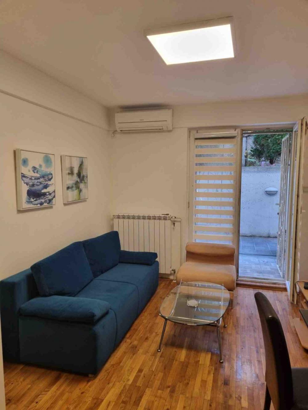 Slika 1 - Bulevar oslobođenja, Jednoiposoban stan za izdavanje, 30m2, 330€