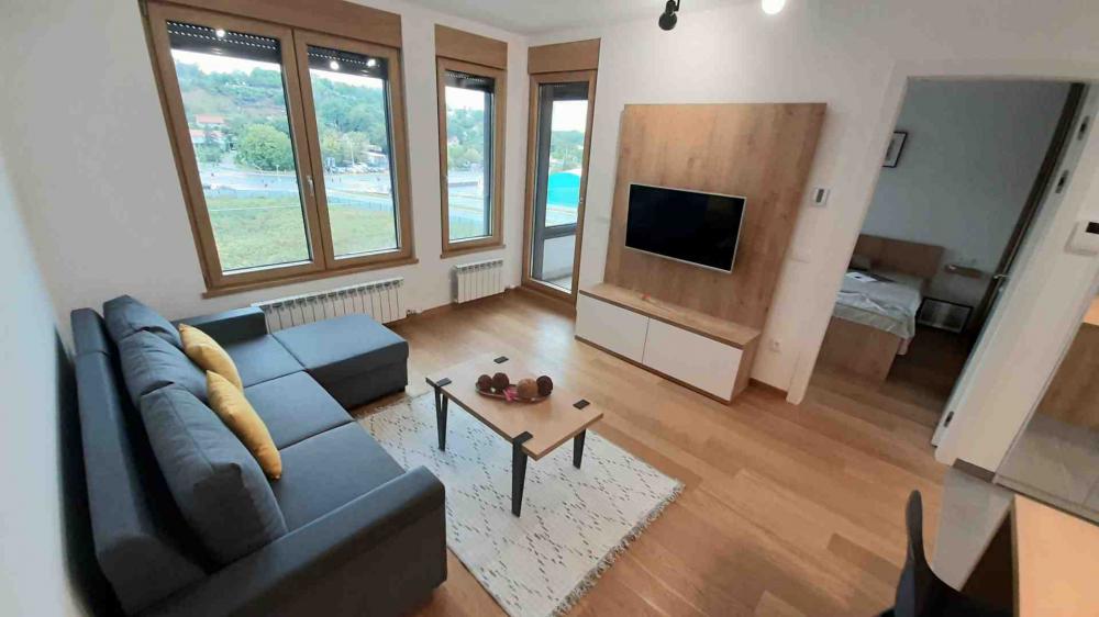 Slika 1 - Tadije Sondermajera, Dvosoban stan za izdavanje, 45m2, 800€