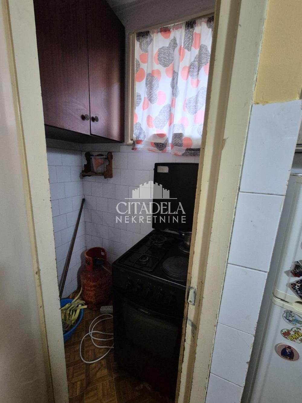 Slika 5 - Jovana Dučića, Dvosoban stan za izdavanje, 56m2, 350€