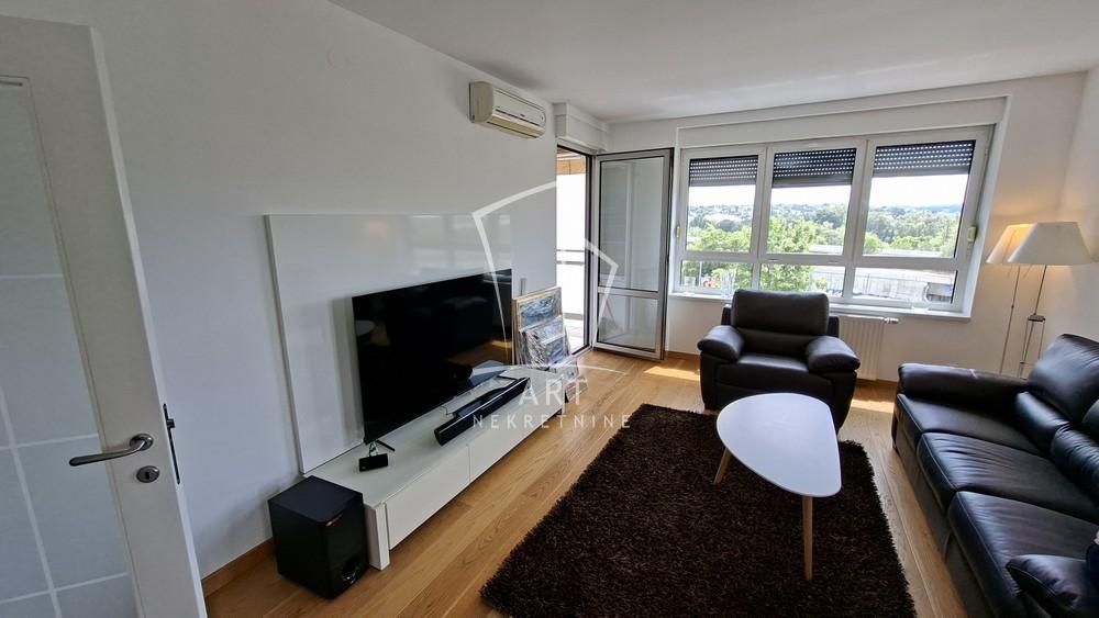 Slika 2 - Vladimira Popovića, Trosoban stan za izdavanje, 123m2, 1.200€