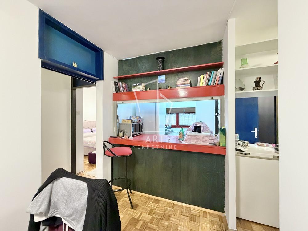 Slika 2 - Bulevar oslobođenja, Četvorosoban stan na prodaju, 85m2, 255.000€