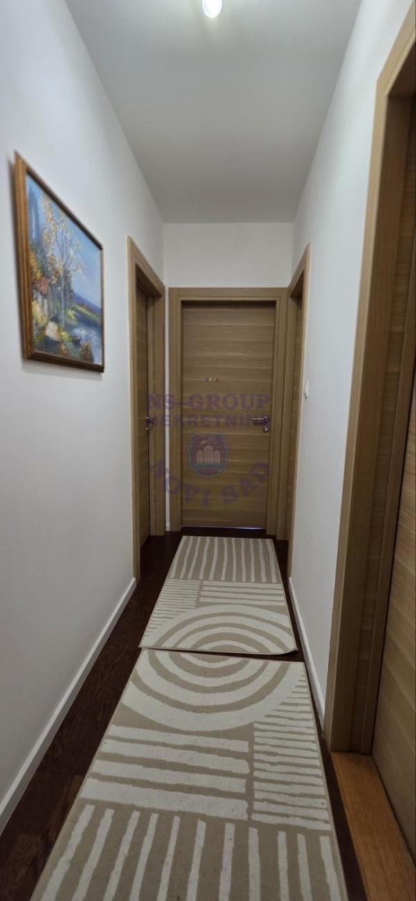 Slika 0 - Četvorosoban stan na prodaju, 80m2, 216.300€
