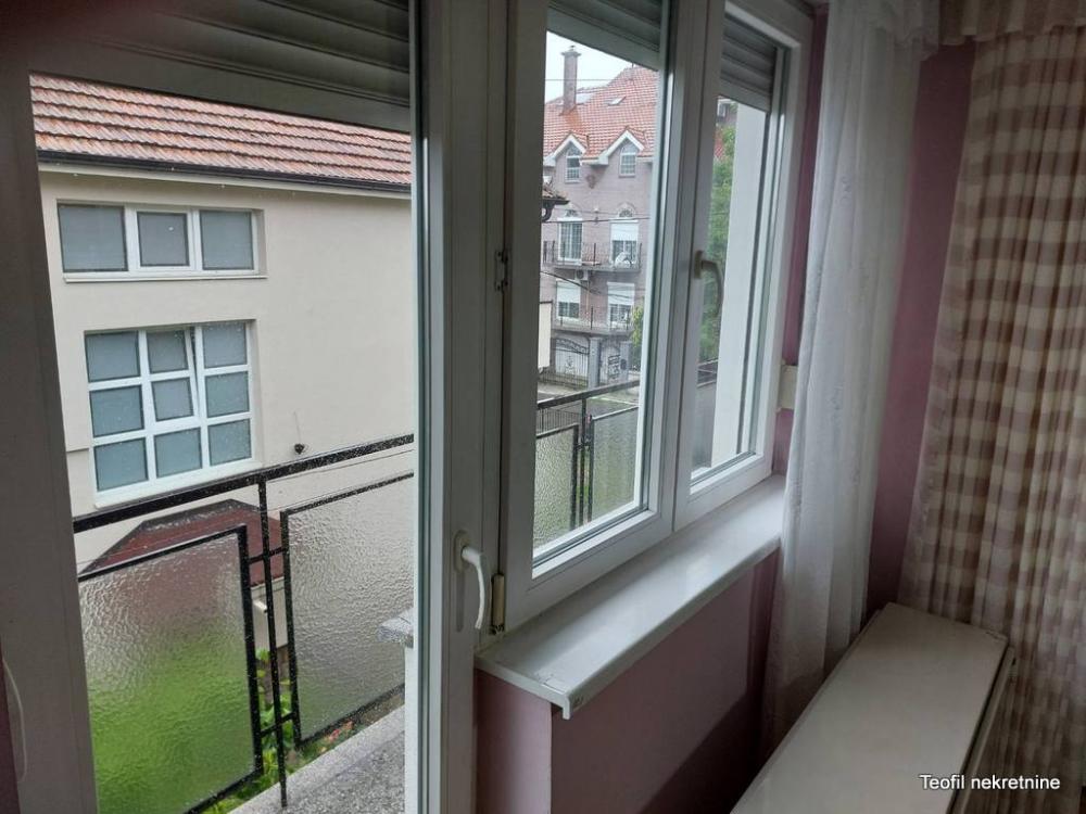 Slika 2 - Kragujevačkih đaka, Dvosoban stan za izdavanje, 60m2, 400€