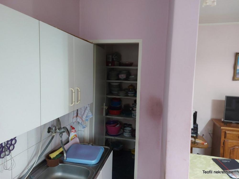 Slika 4 - Kragujevačkih đaka, Dvosoban stan za izdavanje, 60m2, 400€