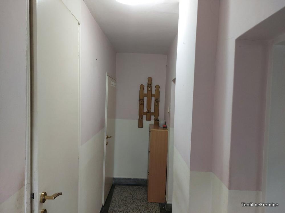 Slika 5 - Kragujevačkih đaka, Dvosoban stan za izdavanje, 60m2, 400€