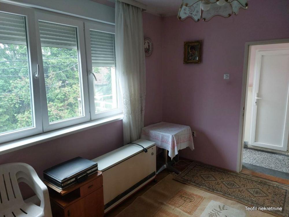 Slika 8 - Kragujevačkih đaka, Dvosoban stan za izdavanje, 60m2, 400€