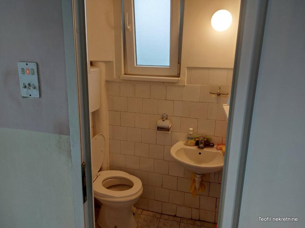 Slika 11 - Kragujevačkih đaka, Dvosoban stan za izdavanje, 60m2, 400€