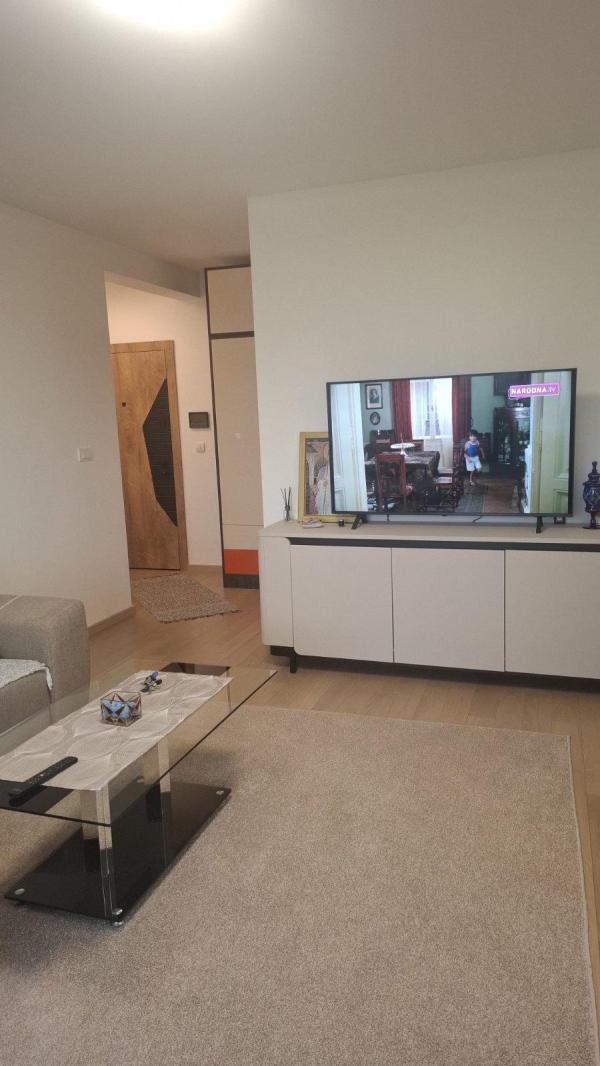 Slika 3 - Miroslava Krleže, Dvosoban stan za izdavanje, 50m2, 550€