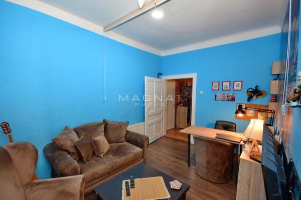 Slika 1 - Bulevar Despota Stefana, Troiposoban stan na prodaju, 77m2, 296.000€
