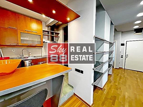 Slika 8 - Četvoroiposoban stan za izdavanje, 157m2, 1.850€