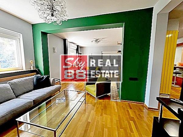 Slika 6 - Četvoroiposoban stan za izdavanje, 157m2, 1.850€