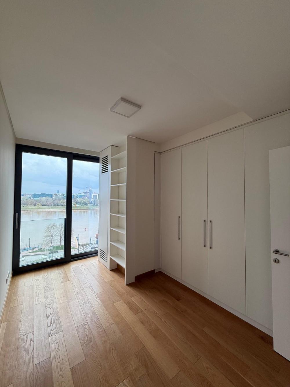 Slika 6 - Hercegovačka, Četvorosoban stan za izdavanje, 117m2, 3.000€