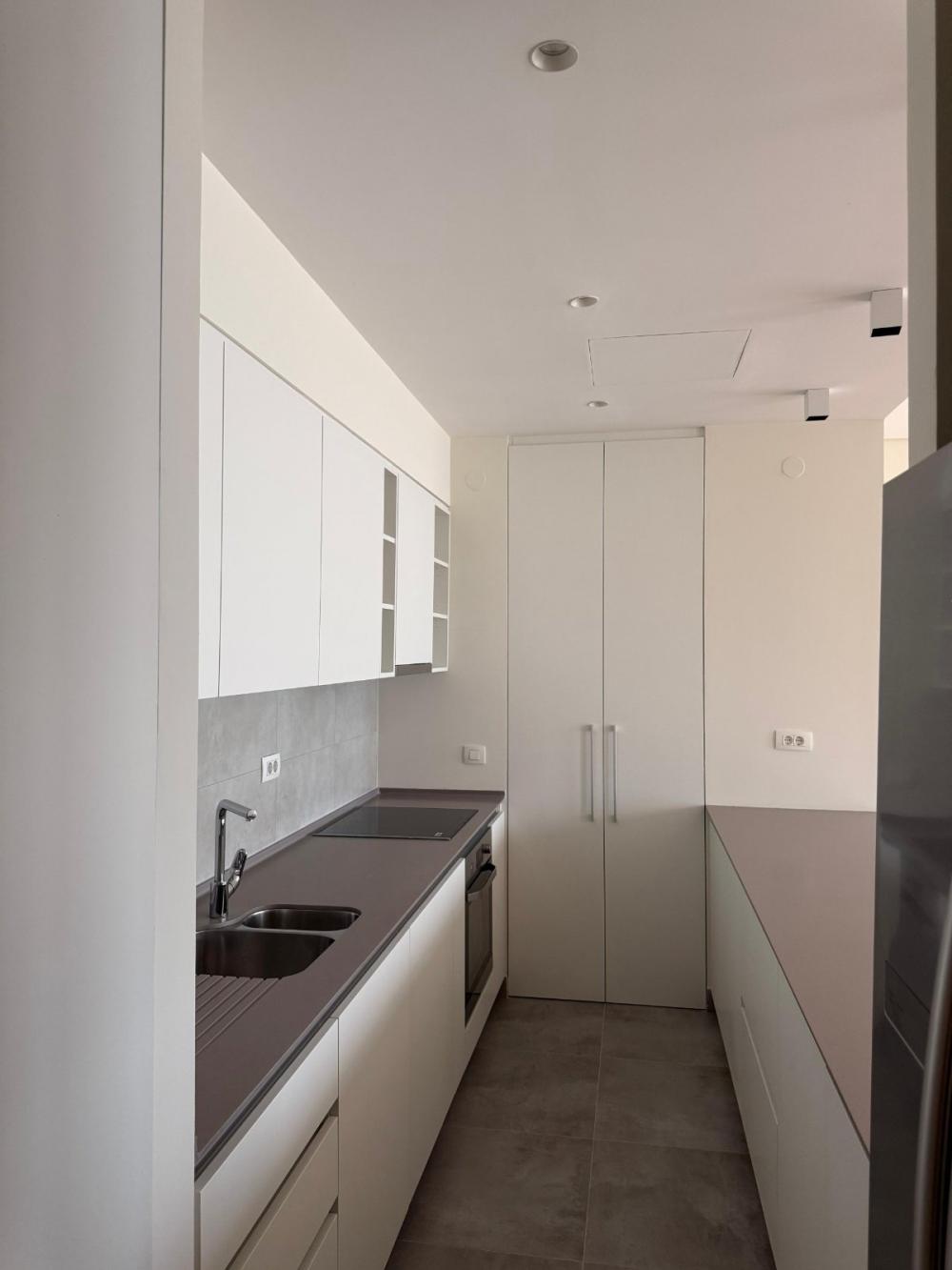Slika 9 - Hercegovačka, Četvorosoban stan za izdavanje, 117m2, 3.000€