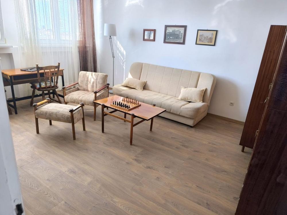 Slika 1 - Mutapova, Dvosoban stan za izdavanje, 50m2, 600€