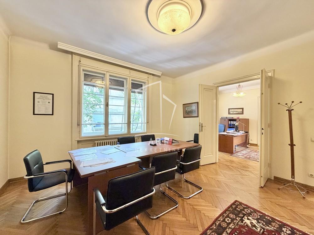 Glavna slika -Tomaša Ježa, Troiposoban stan za izdavanje, 125m2, 1.200€