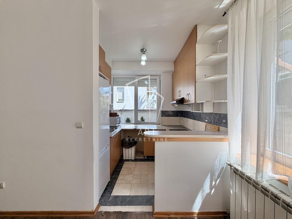 Slika 5 - Đevđelijska, Trosoban stan za izdavanje, 61m2, 700€