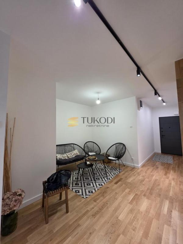 Slika 1 - Dvoiposoban stan na prodaju, 58m2, 205.000€