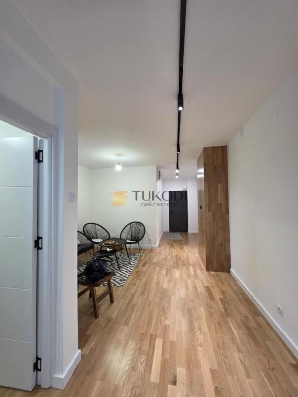 Glavna slika -Dvoiposoban stan na prodaju, 58m2, 205.000€