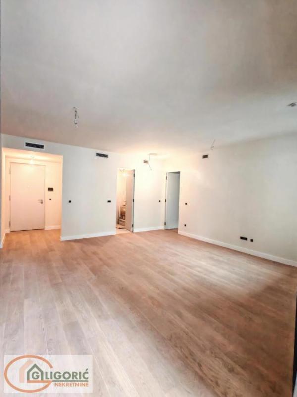 Slika 5 - Đorđa Stanojevića,  Lokal za izdavanje, 90m2, 1.500€